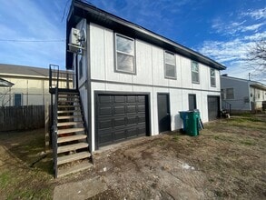 Building Photo - 3616 S Lee Ave