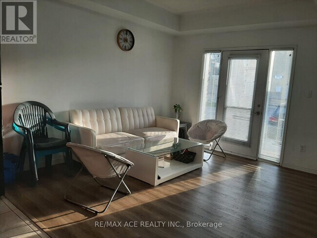 Photo du bâtiment - 5150 Winston Churchill Blvd