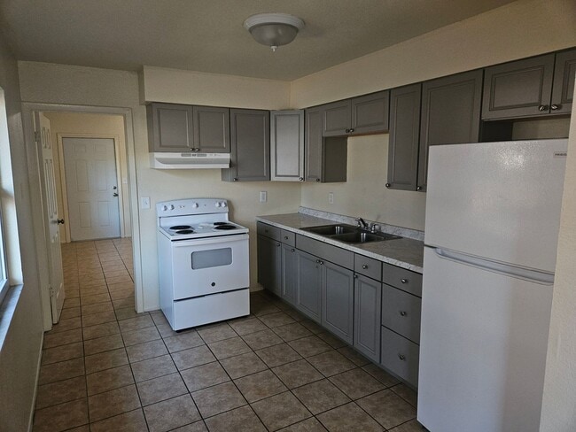 Photo - 3/2 DUPLEX House