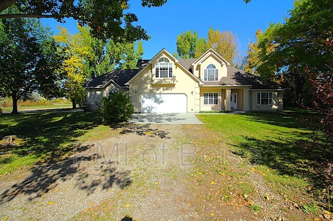 Foto del edificio - 85 S Linder Rd