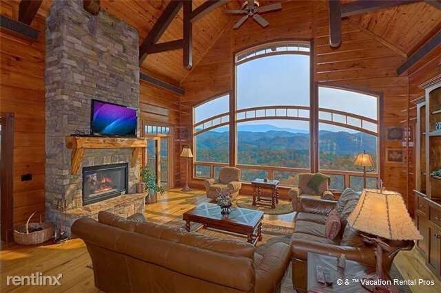 Foto del edificio - 2410 Smoky Vista Way