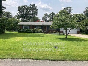 Building Photo - 291 Channing Dr