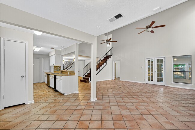 Foto del edificio - 812 Fleetwood Pl Dr