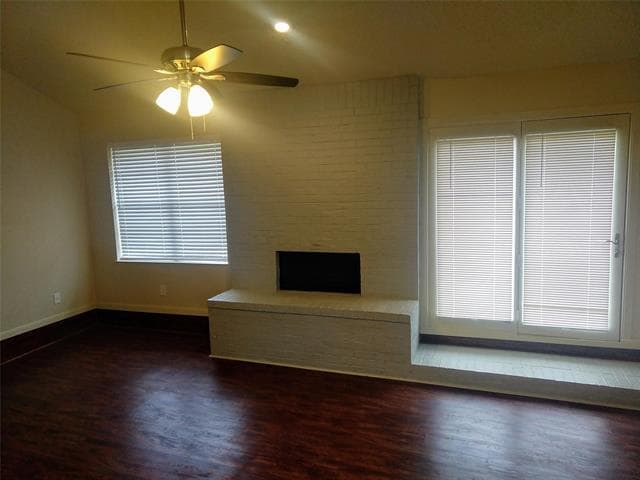 Building Photo - 3819 Wrentham Dr