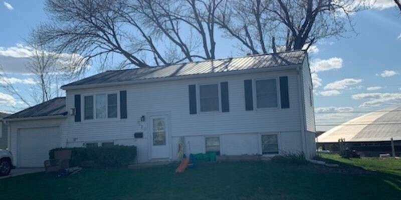 Primary Photo - 712 Owen St NW