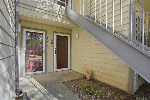 Building Photo - 2535 Wedglea Dr