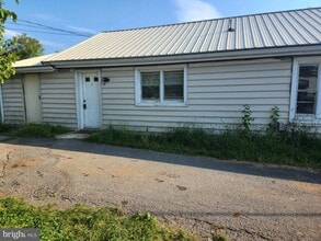 Building Photo - 12083 Winchester Ave