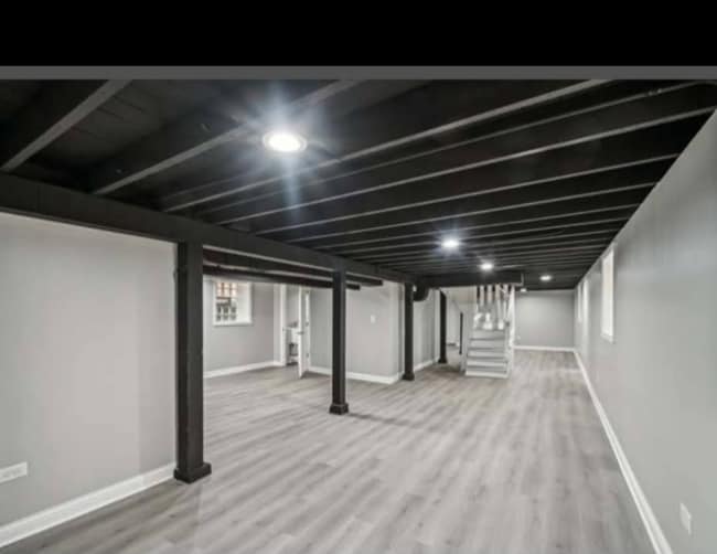 Foto del edificio - 1329 W 71st St