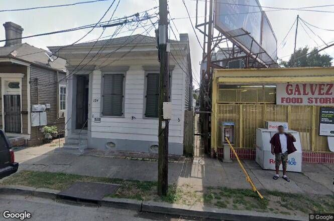 Building Photo - 124 N Galvez St