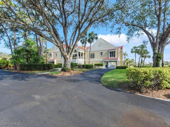 Foto del edificio - 4400 Yacht Harbor Dr