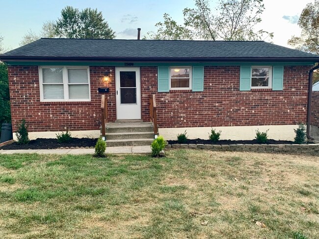A welcoming newly landscaped front yard with a large fenced in backyard off of the walkout basement in the back. There is a driveway along the side and plenty of storage to be had in the large storage shed located in the back yard. - 1240 keeneland ct