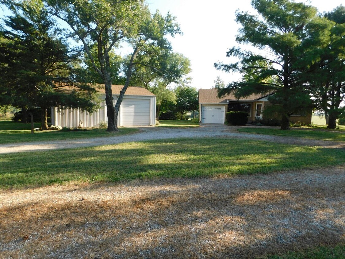 Foto principal - Hard to Find Rural Property North of Towan...