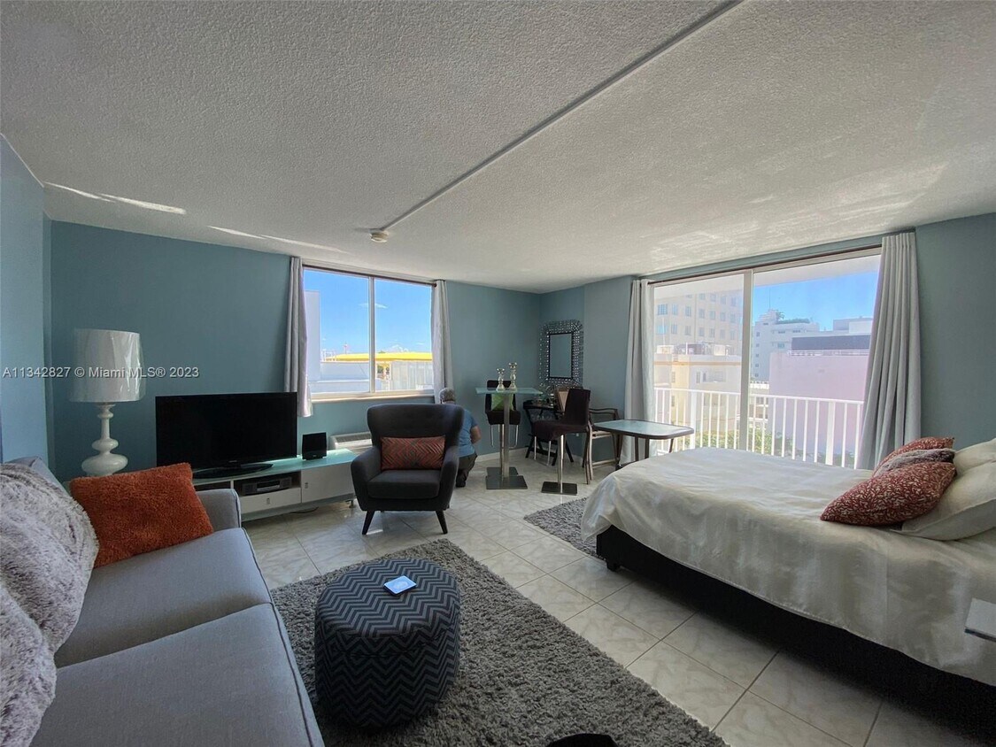 1255 Collins Ave Unit 608, Miami Beach, FL 33139 Condo for Rent in Miami Beach, FL