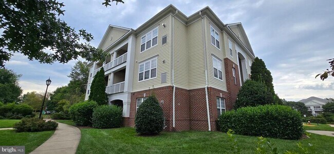 Foto del edificio - 42496 Mayflower Terrace
