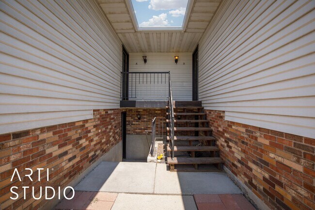 Building Photo - Vine Street Murray