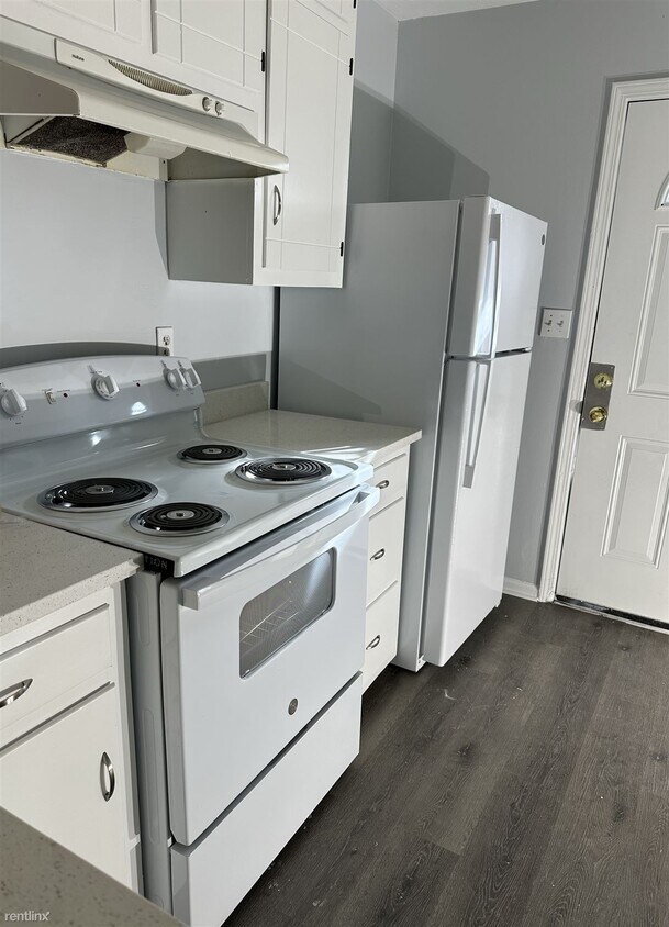 Primary Photo - 2 br, 1 bath Duplex - 9255 Cedar Ridge Dri...