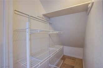 Building Photo - 6726 Paljay Ct