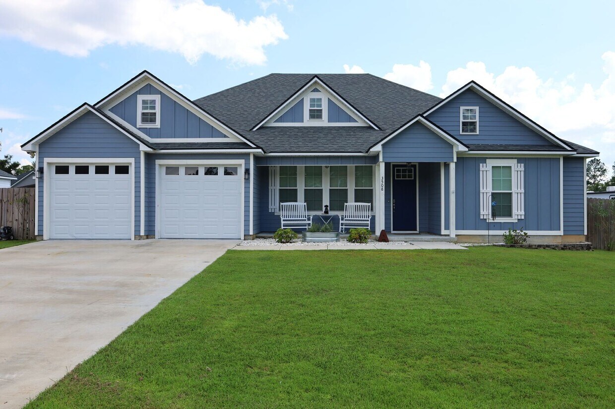 Foto principal - 3508 Spence Dr