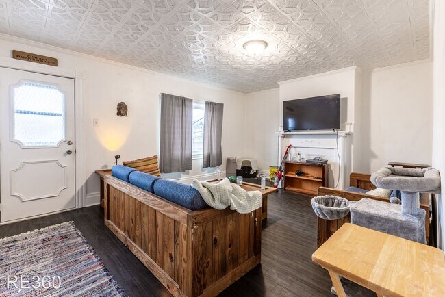 Building Photo - 2 br, 1 bath House - 81 Westwood Mt Washin...