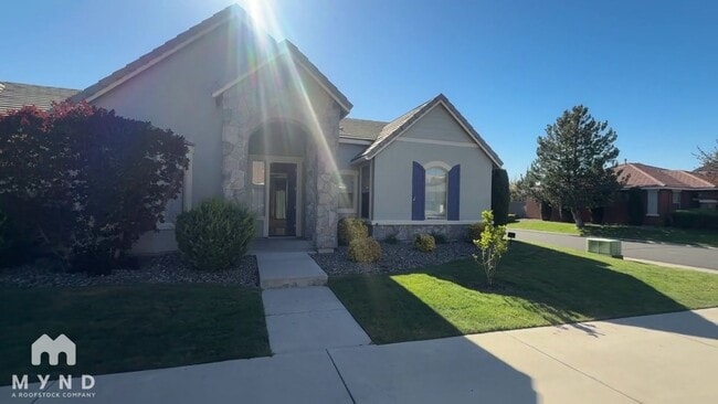 Building Photo - 510 S Sand Crane Cir