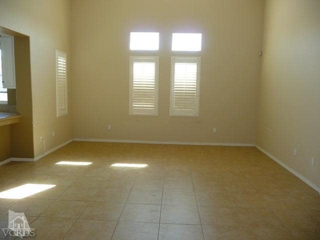 Building Photo - 333 Kiawah River Dr