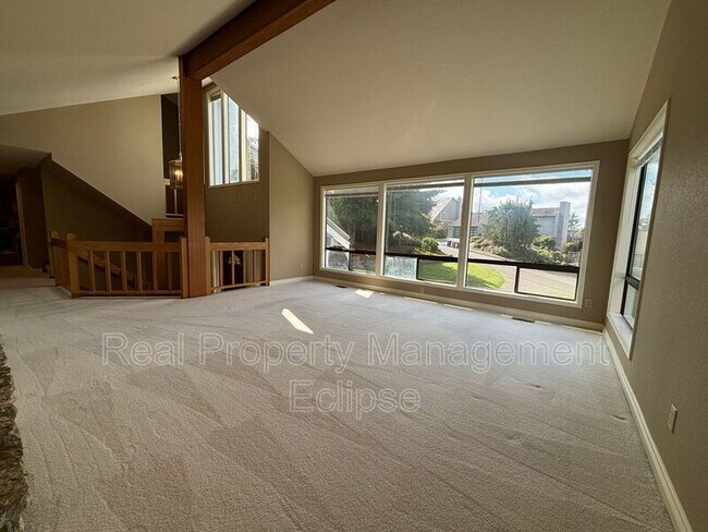 Foto del edificio - 4708 155th Pl SE