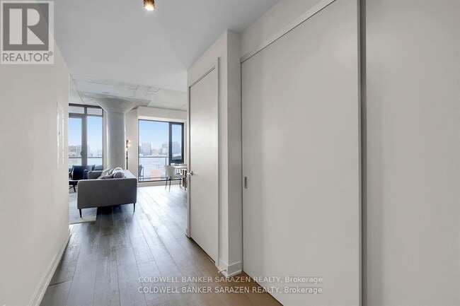 Building Photo - 203 Catherine St