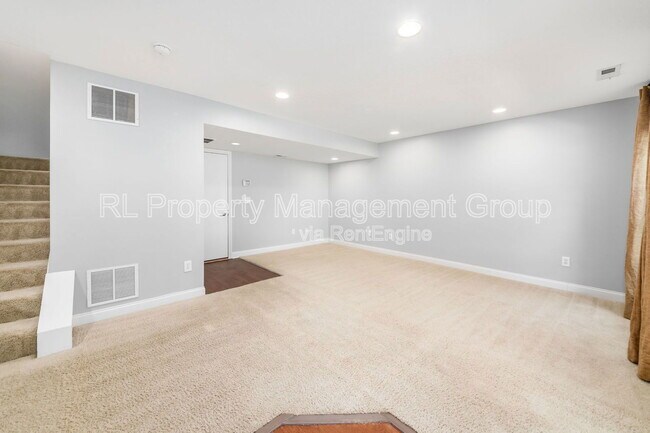 Foto del edificio - 5964 Woodshire Dr