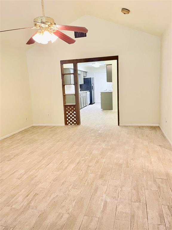 Building Photo - 15906 Nutcracker Ct