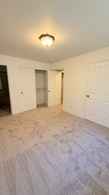 Foto del edificio - 3151 Forest Hills Dr