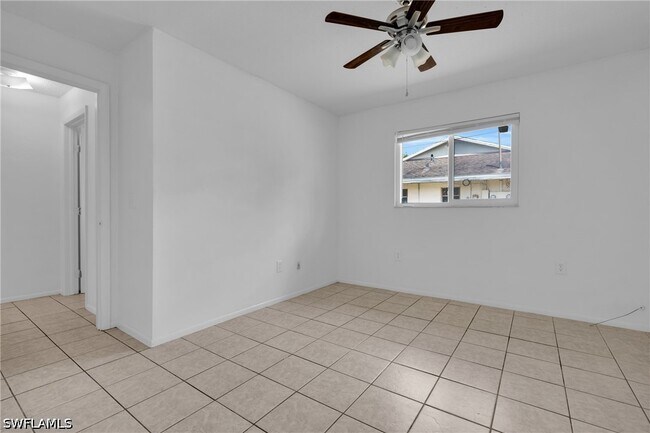 Foto del edificio - 421 SE 24th Ave
