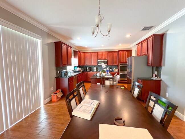 Foto del edificio - 948 NW 252 Dr