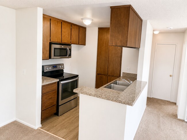 Foto del edificio - Condo in Mariner's Park - Torrance