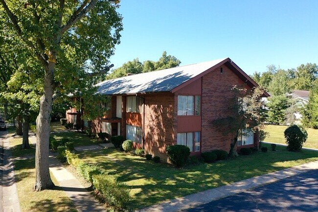 Foto del edificio - Drummond Flats