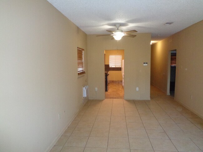 Building Photo - 2023 Brightside Dr