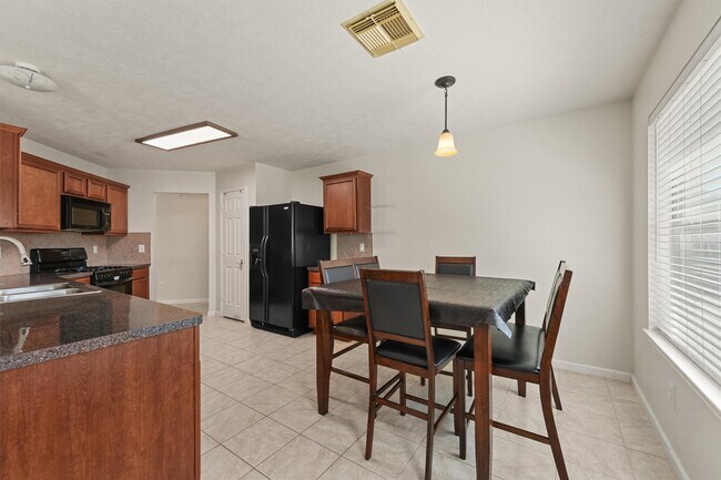 Foto del edificio - 9519 Rodgers Rd