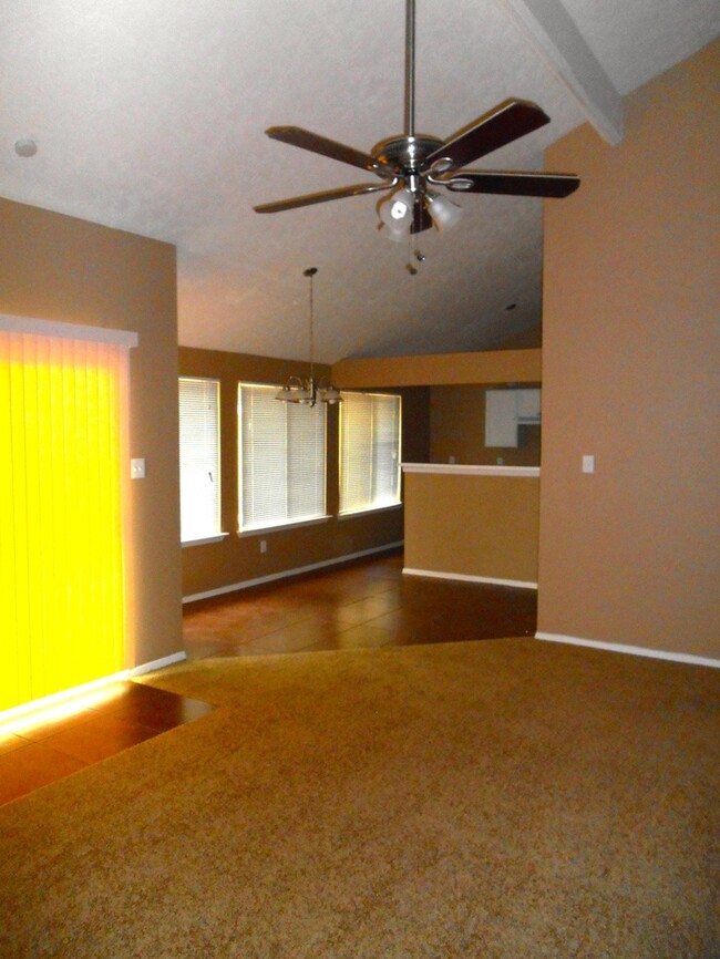 Building Photo - 19450 Cypress River Dr