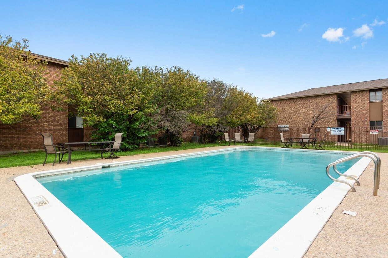 Brickstone Villas 2812 Lake Rd Killeen, TX