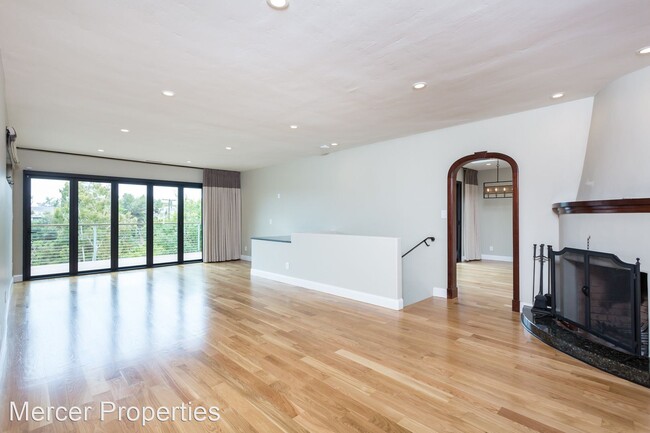 Building Photo - 3 br, 3 bath House - 4886 Hart Drive