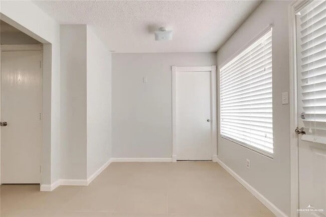 Building Photo - 3507 San Esteban St