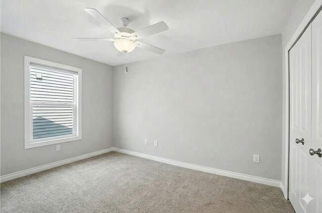 Foto del edificio - 2116 Sunrise Crk Dr