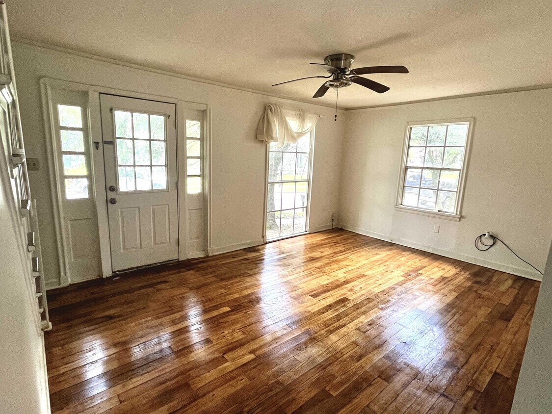 1022 Rittiner Dr, Baton Rouge, LA 70806 House for Rent in Baton Rouge