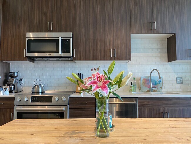 Foto del edificio - 2550 17th St NW