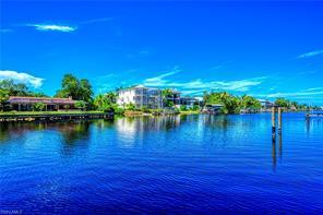 Building Photo - 27721 Marina Pointe Dr