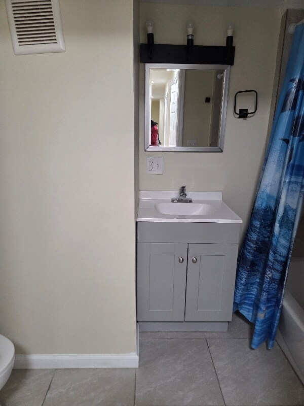 Building Photo - 417 Pittston Ave