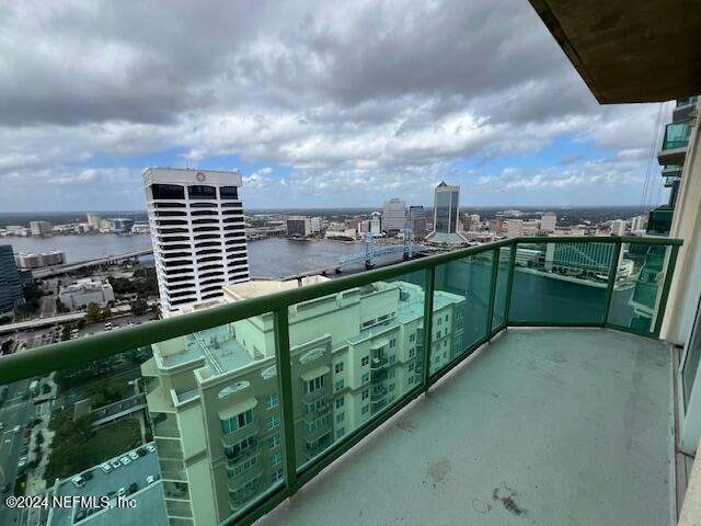 Foto del edificio - 1431 Riverplace Blvd