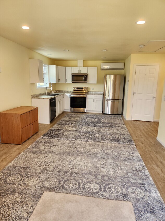 4464 Saltspring Dr Unit 1, Ferndale, WA 98248 Apartments in Ferndale