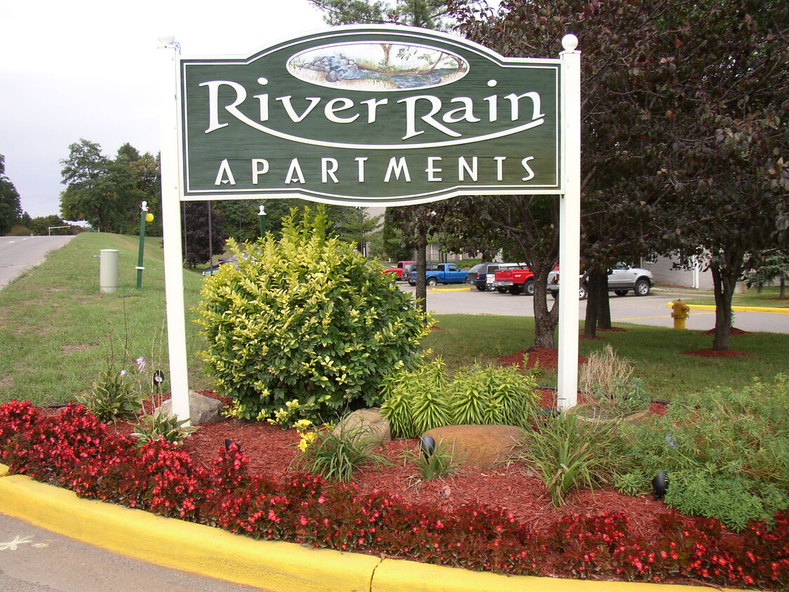 River Rain Apartments - 1130 Huron River N Dr