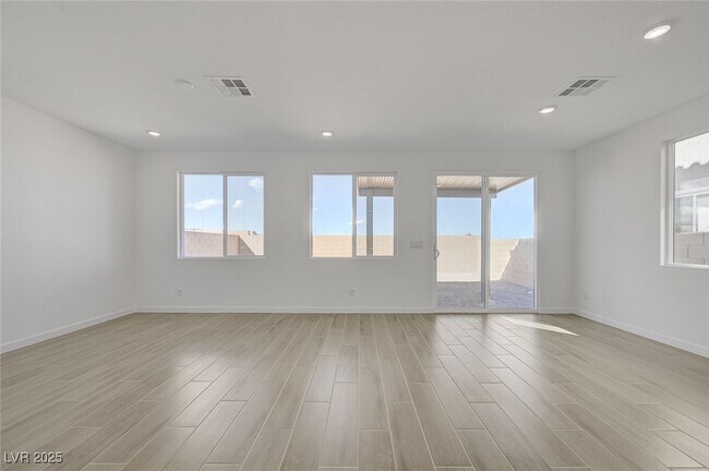 Foto del edificio - 8532 W Agate Ave