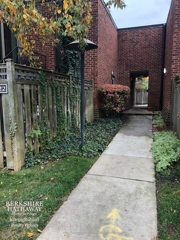 Primary Photo - 2126 N Lincoln